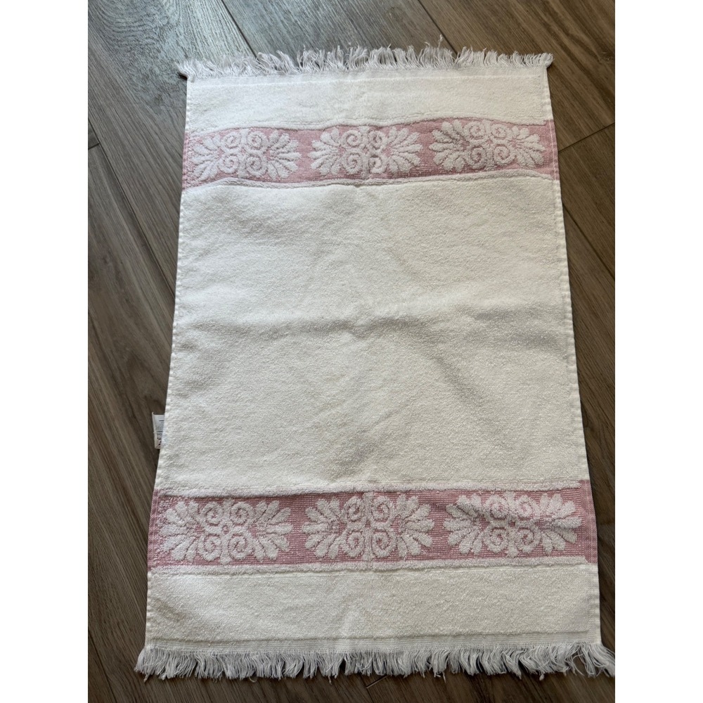 Vintage Cannon Santa Cruz White Pink Floral Damask Fringe Hand Towel Made in USA